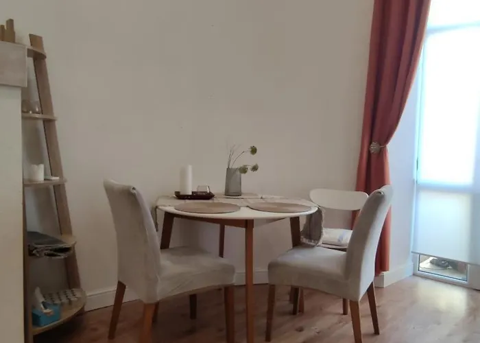 в центре возле соборной площади Одеса