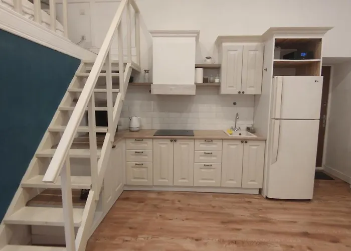 в центре возле соборной площади Одеса